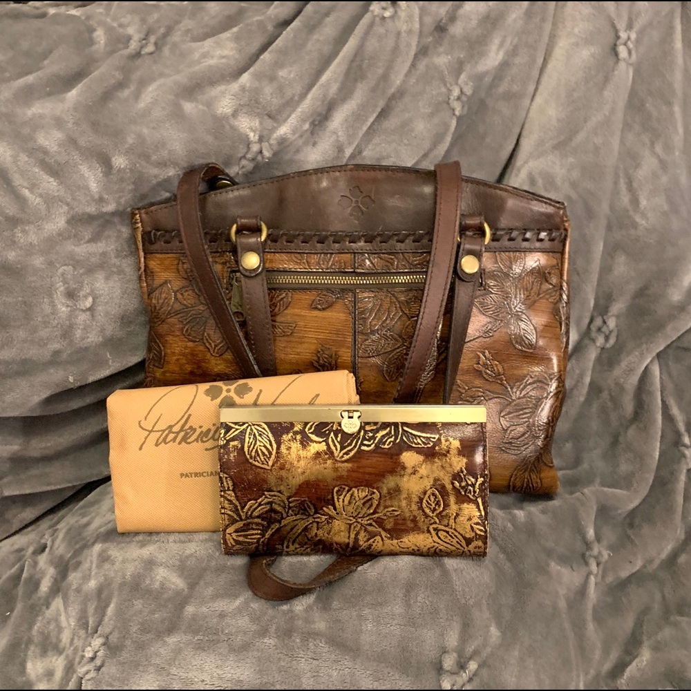 Patricia Nash purse and wallet